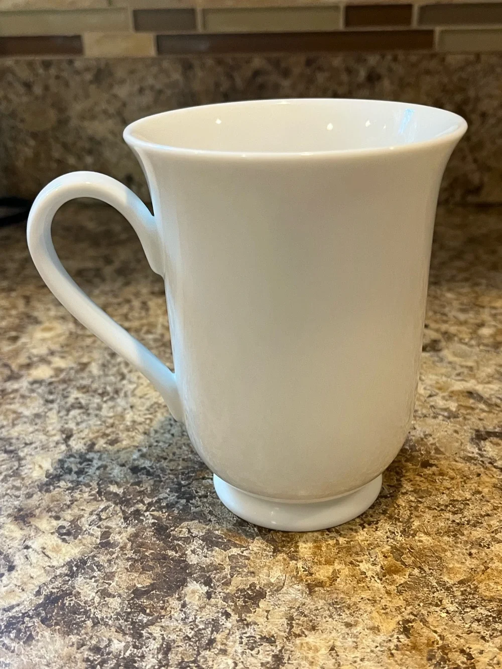 Pottery Barn Classic White Porcelain Coffee Mug - Elegant Everyday Cup